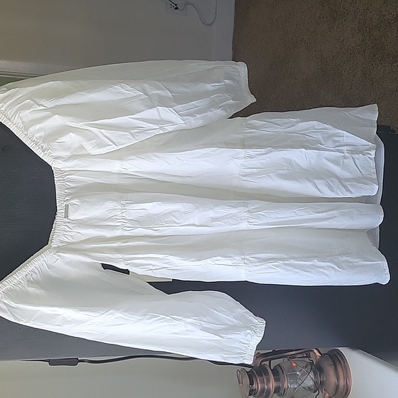 Bill - Picture 5 of 5